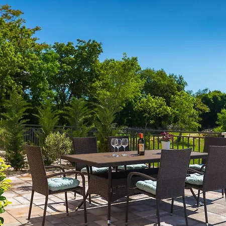 Florami Tatil Evi Pula