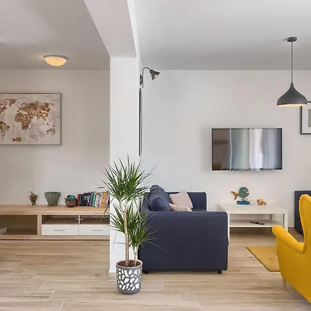 Florami בית נופש *